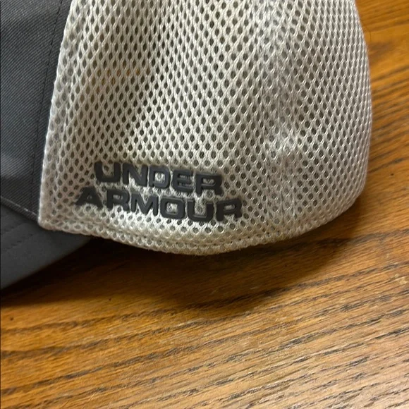 Under Armour White and Gray Mesh Hat - Picture 2 of 8